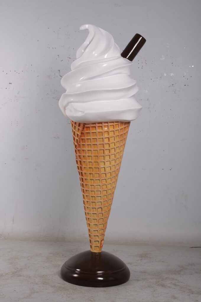 PLAIN - WHIPPY ICE CREAM 6FT WITH FLAKE JR 180053